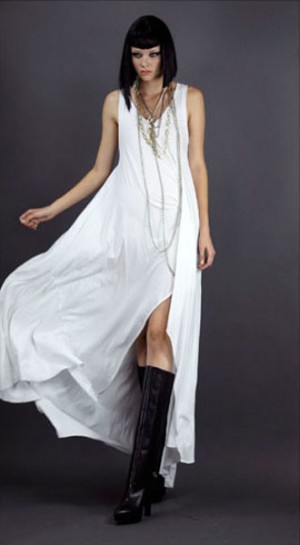 Mark & Estel Queen Kristen Dress